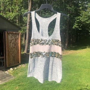 Gold/Silver glittery grey Tank Top! ❤️